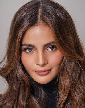 Lovi Poe
