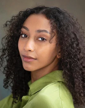 Bella Brown
